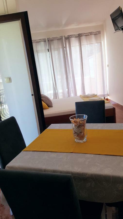 Apartments Antunovic Rogoznica  Dış mekan fotoğraf