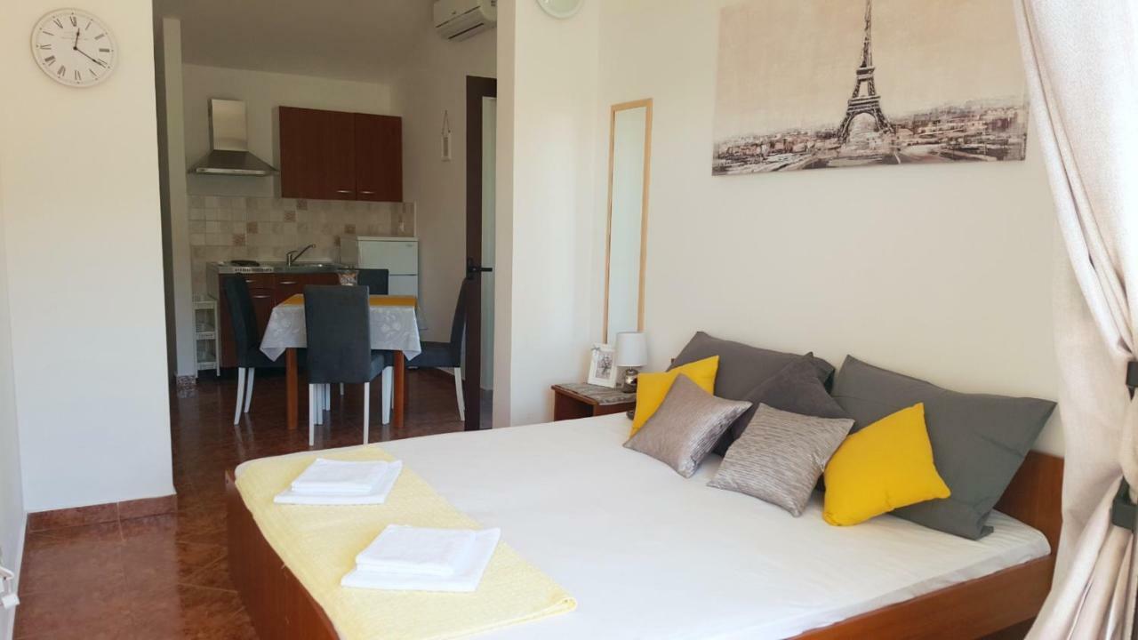 Apartments Antunovic Rogoznica  Dış mekan fotoğraf